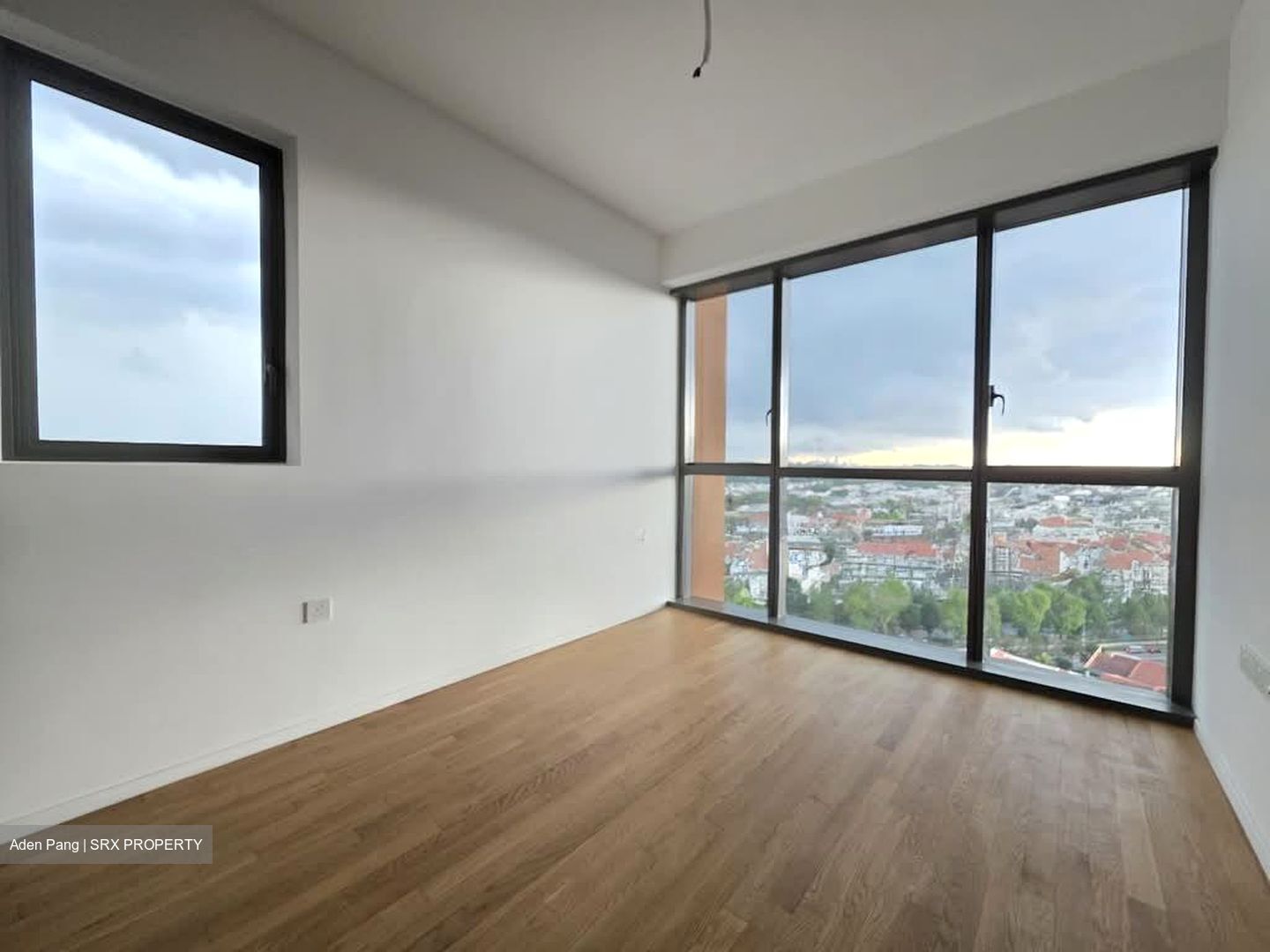 Amo Residence (D20), Apartment #527470301
